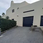 Brigantine111 - Golfe De Saint-tropez - Climatise Avec Vue Sur La Marina *