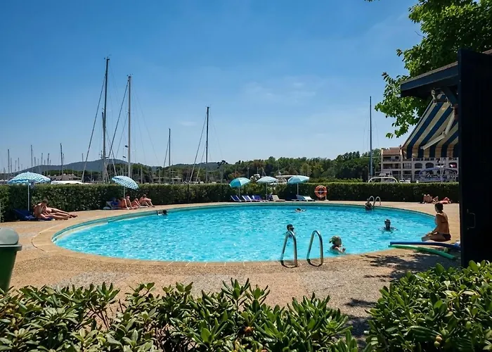 Brigantine111 - Golfe De Saint-tropez - Climatise Avec Vue Sur La Marina 公寓 *